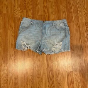Light wash denim shorts